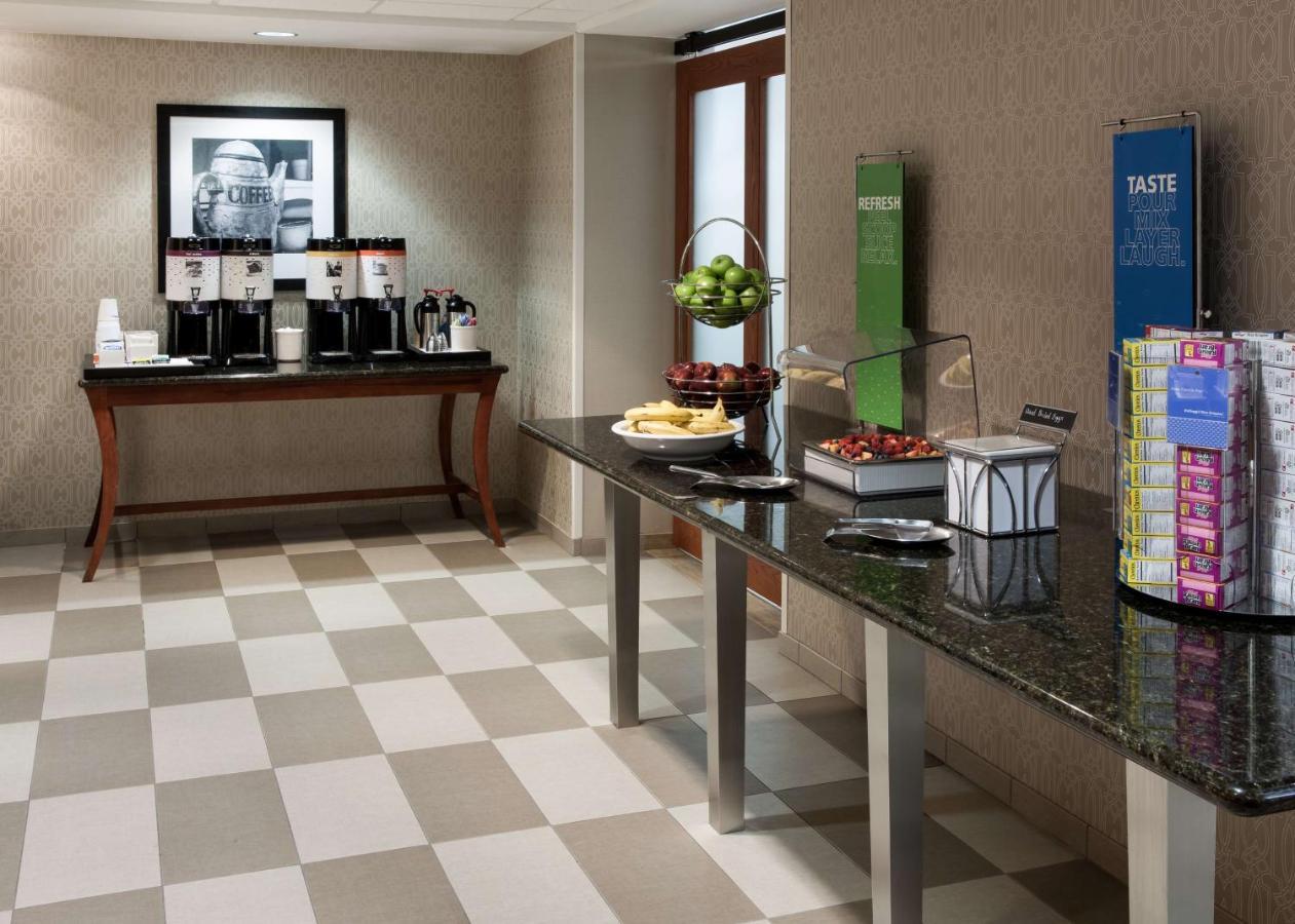Hampton Inn & Suites Davenport Exteriér fotografie