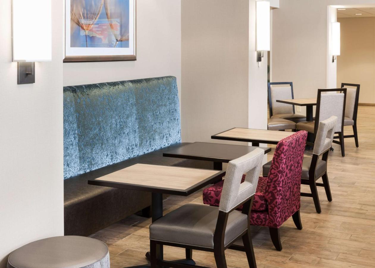 Hampton Inn & Suites Davenport Exteriér fotografie