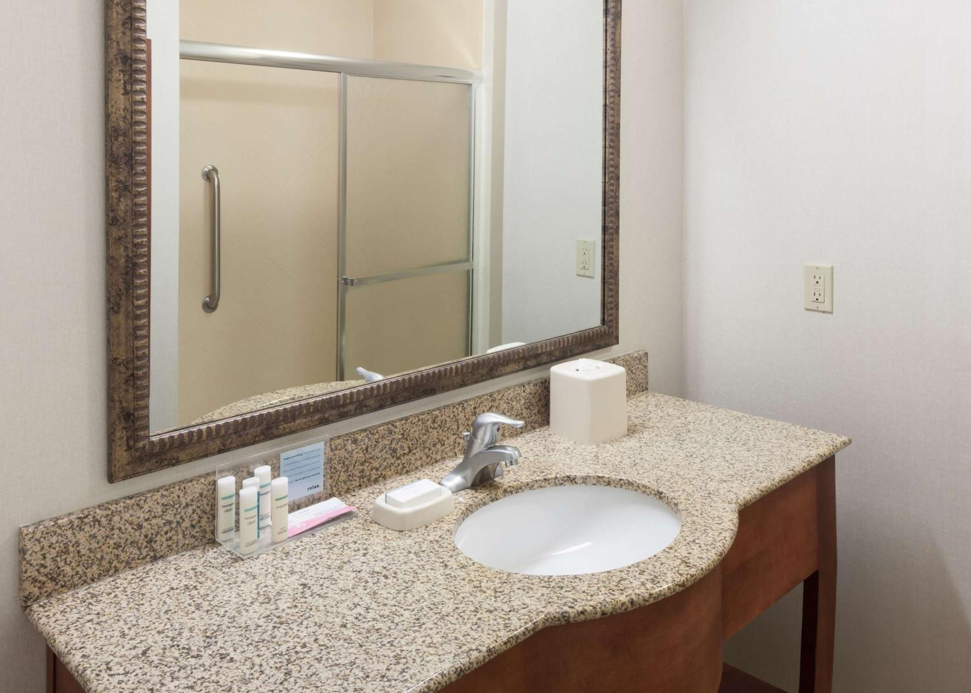 Hampton Inn & Suites Davenport Exteriér fotografie