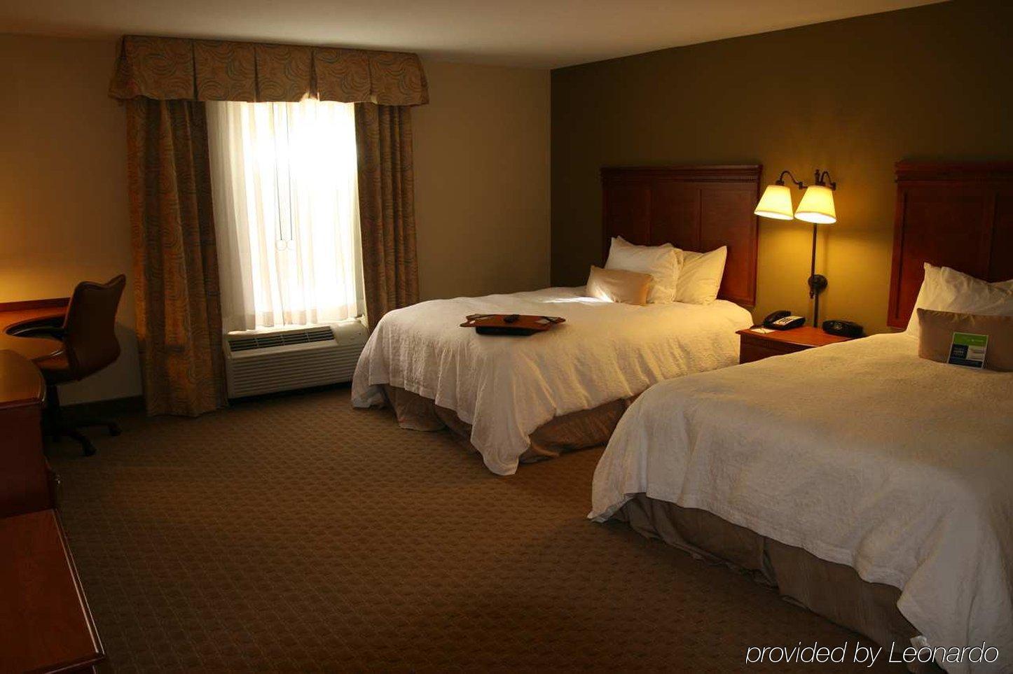 Hampton Inn & Suites Davenport Pokoj fotografie